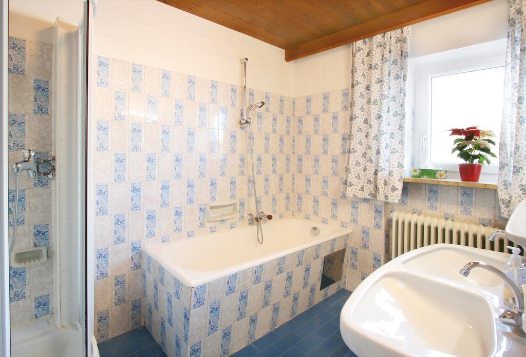 Chalet Cristall لوتاش الغرفة الصورة